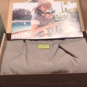Boba Wrap Carrier in Gray